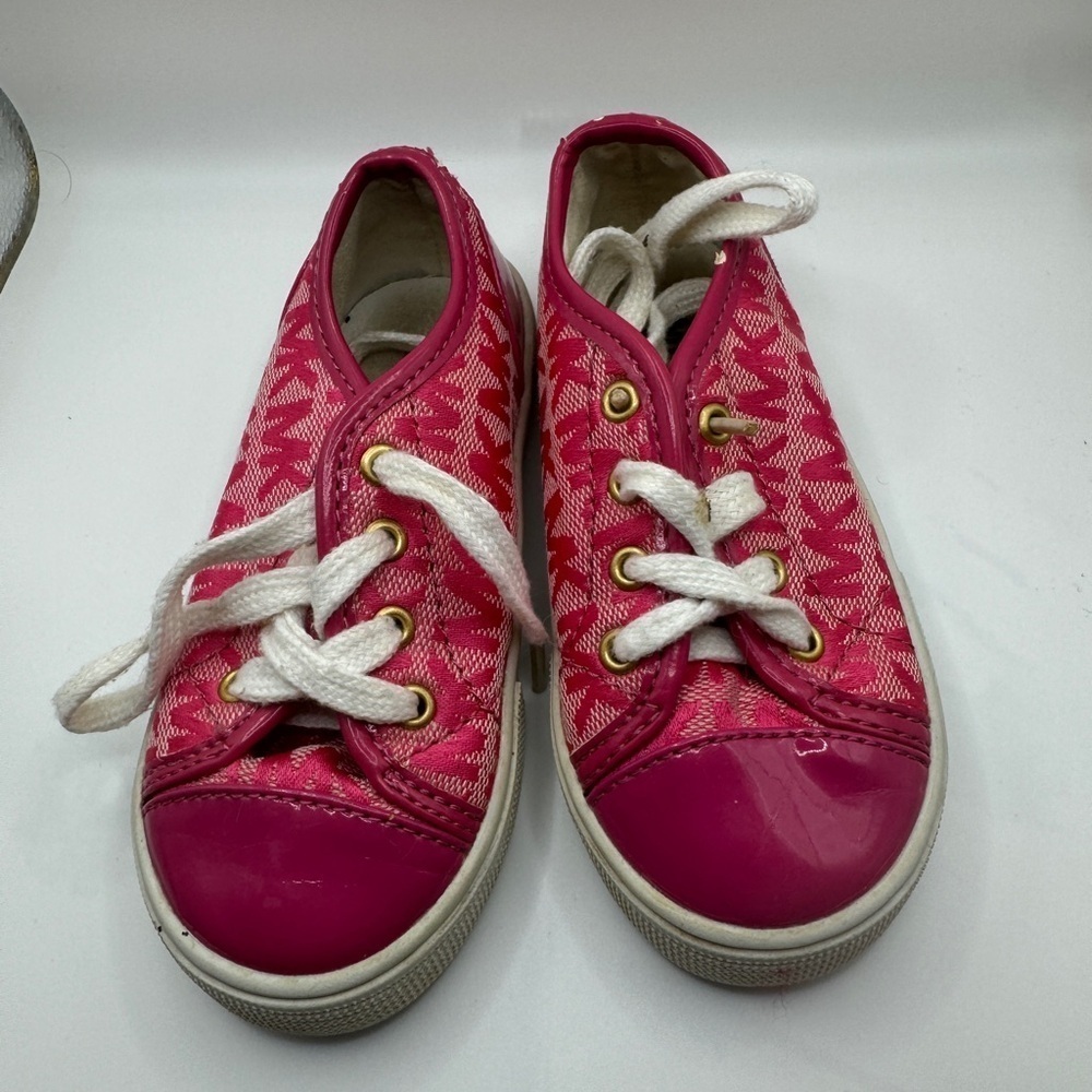 Michael Kors MMK Sneaker Fuschia Toddler Girl Size 8 MK Sneaker